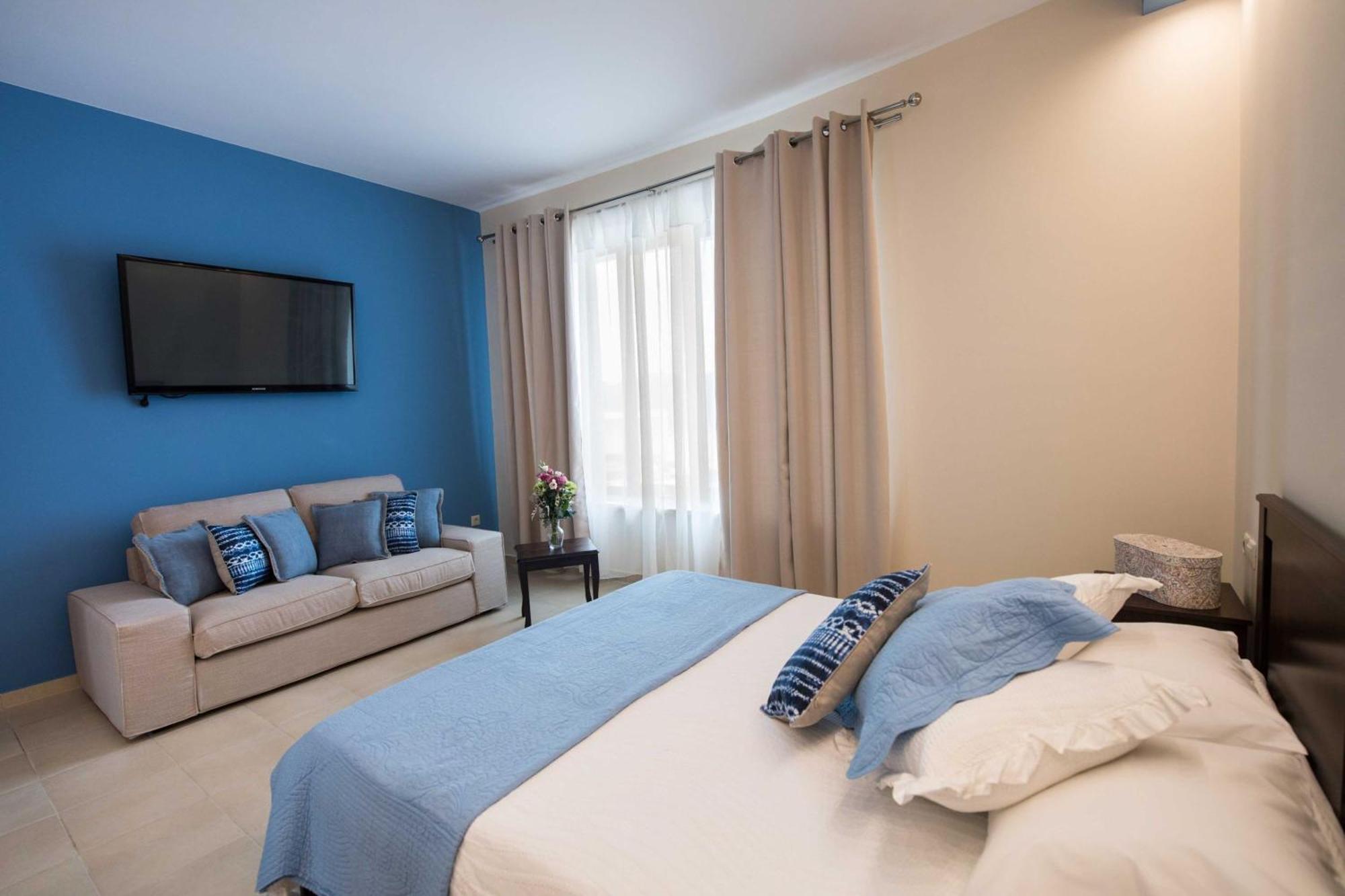 Nv Suites - Sea Front Av Properties Nikiana Eksteriør billede